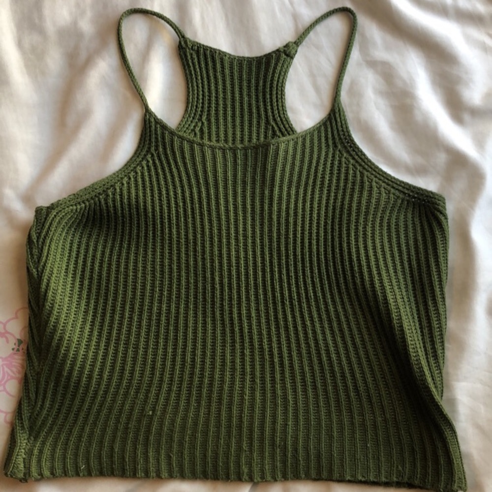 knitted shirt